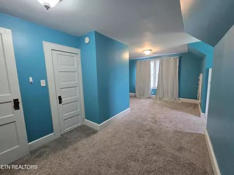 Bedroom - 400 Gloucester Ave, Middlesboro, KY 40965 photo 12 of 12