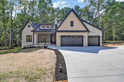 258 Westchester Dr, Crossville, TN 38558