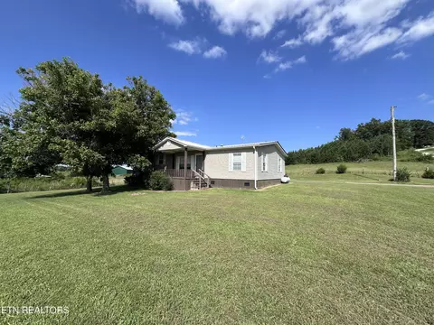 1142 County Road 461, Englewood, TN 37329