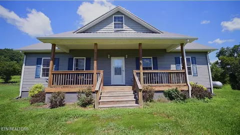 580 Elk Fork Rd, Pioneer, TN 37847