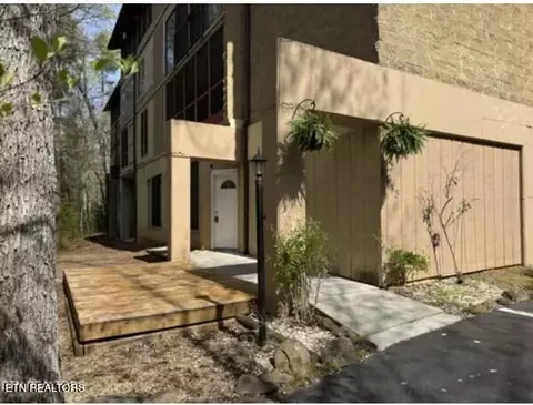 221 Woodland Rd UNIT 315, Gatlinburg, TN 37738