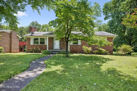 9408 Sarasota Dr, Knoxville, TN 37923