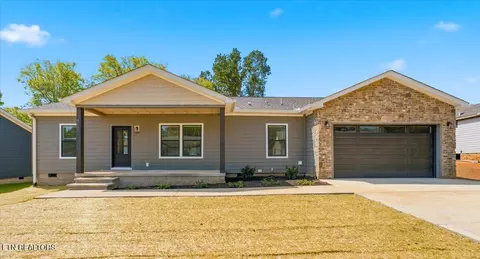 450 Federal Ferry Cir, Vonore, TN 37885