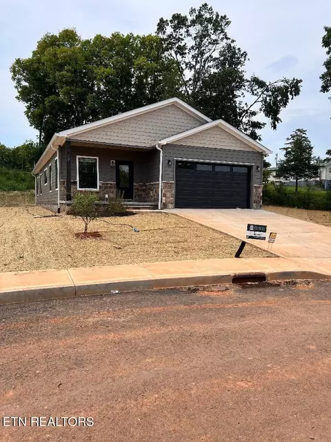 108 Federal Ferry Cir, Vonore, TN 37885