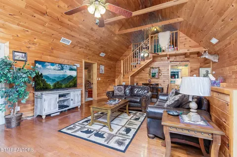 Living - 3469 Sugar Maple Loop Rd, Sevierville, TN 37862 photo 2 of 4