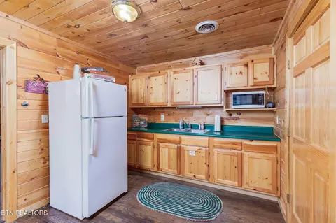 Kitchen - 3469 Sugar Maple Loop Rd, Sevierville, TN 37862 photo 1 of 4