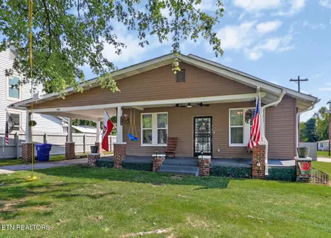 400 W Rockwood St, Rockwood, TN 37854