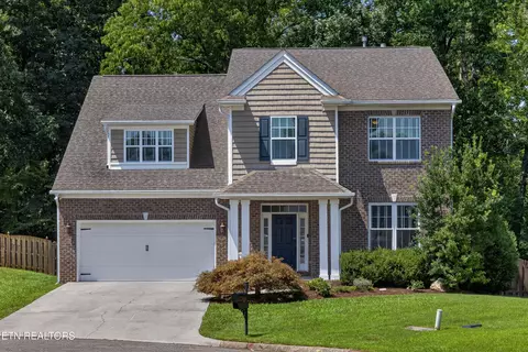 2306 Ancient Oak Ln, Knoxville, TN 37931