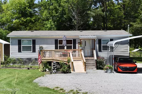 9321 Emory Rd, Corryton, TN 37721