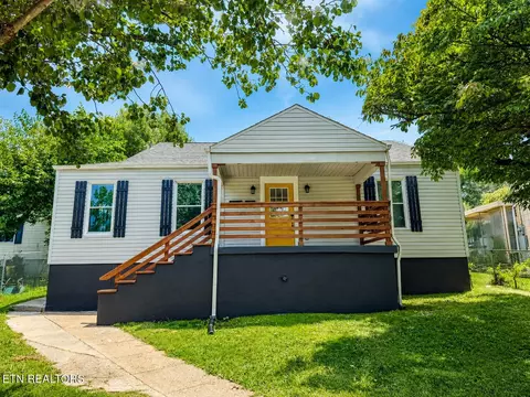 416 E Churchwell Ave #1 & 2, Knoxville, TN 37917
