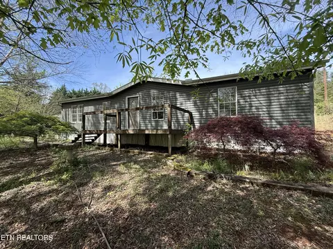 947 N Old Grey Ridge Rd, Maryville, TN 37801
