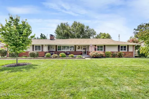 7404 Sheffield Dr, Knoxville, TN 37909