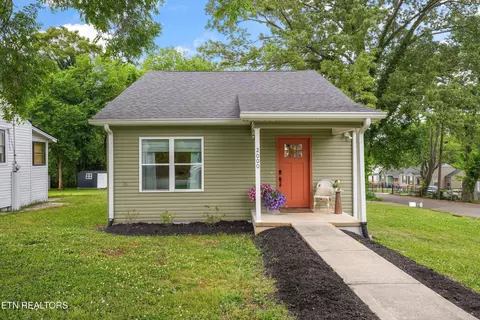 2000 Seminole Ave, Knoxville, TN 37915