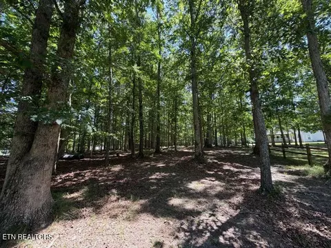 34 Forest Drive, Crossville, TN 38555