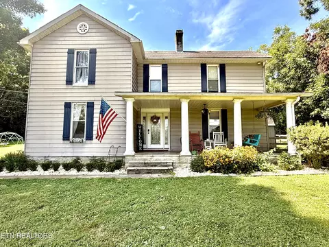 3144 W Old A J Hwy, Strawberry Plains, TN 37871