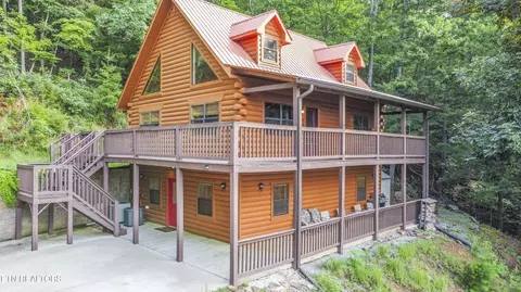 150 Limestone Ln, New Tazewell, TN 37825