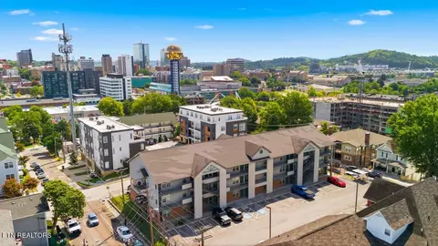 1201 Laurel Ave #107, Knoxville, TN 37916