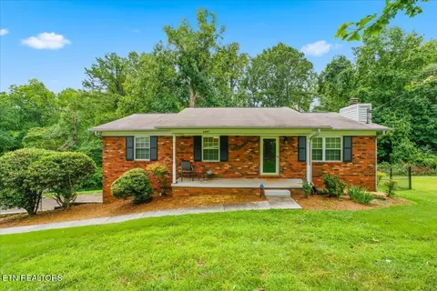 6341 Gateway Ln, Knoxville, TN 37920