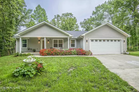 359 Youngs Ford Rd, Jamestown, TN 38556