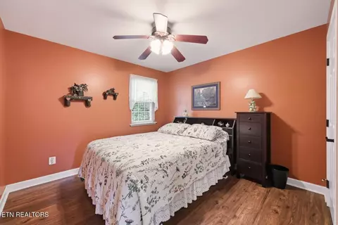 Bedroom - 450 Mountain John Loop, Townsend, TN 37882 photo 1 of 4
