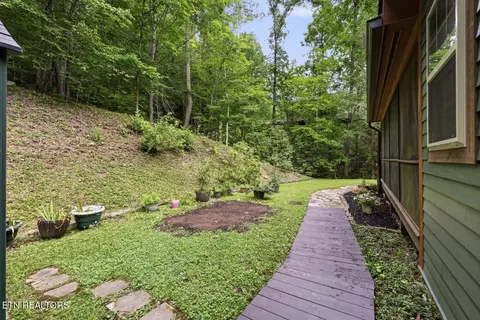Exterior - 450 Mountain John Loop, Townsend, TN 37882 photo 8 of 17