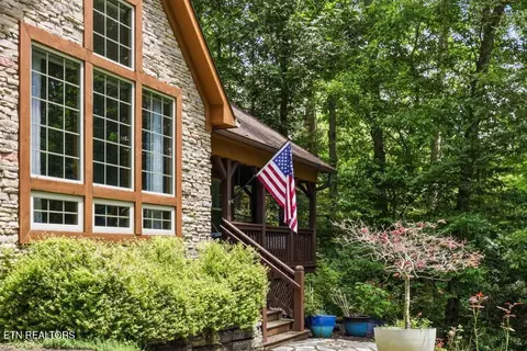Exterior - 450 Mountain John Loop, Townsend, TN 37882 photo 3 of 17