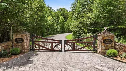 Exterior - 450 Mountain John Loop, Townsend, TN 37882 photo 17 of 17