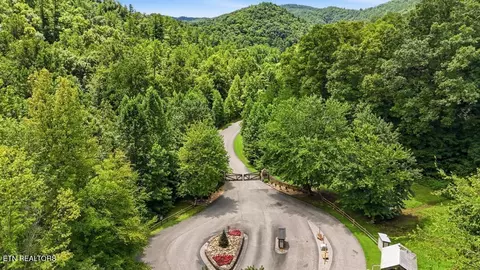 View/Area - 450 Mountain John Loop, Townsend, TN 37882 photo 3 of 3