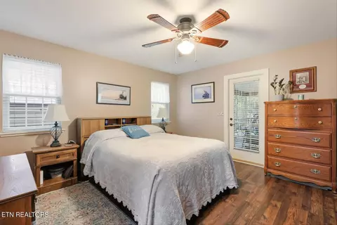 Bedroom - 450 Mountain John Loop, Townsend, TN 37882 photo 3 of 4