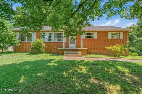 1812 E Governor John Sevier Hwy, Knoxville, TN 37920