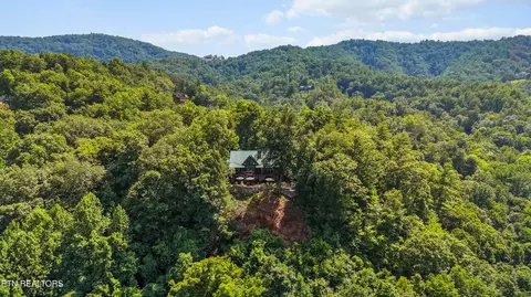 Other - 524 Laurel Rd, Townsend, TN 37882 photo 2 of 10