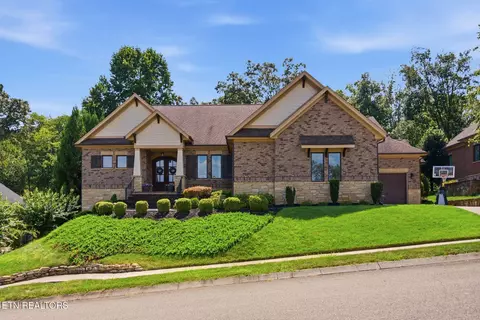 2431 Covered Bridge Blvd, Knoxville, TN 37932