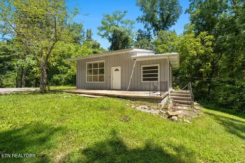 2413 Tooles Bend Rd, Knoxville, TN 37922
