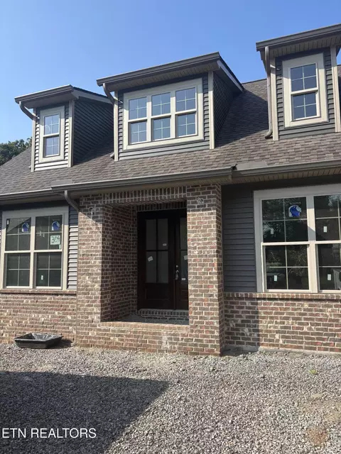 304 Kawga Trce, Loudon, TN 37774