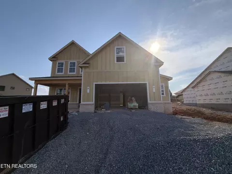 167 Poppy Pl, Lenoir City, TN 37772