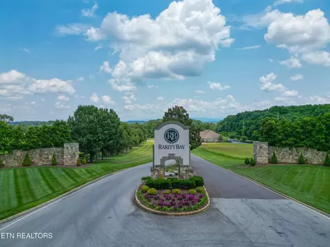 113 Breakers Dr, Vonore, TN 37885 photo 13