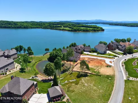 113 Breakers Dr, Vonore, TN 37885 photo 7