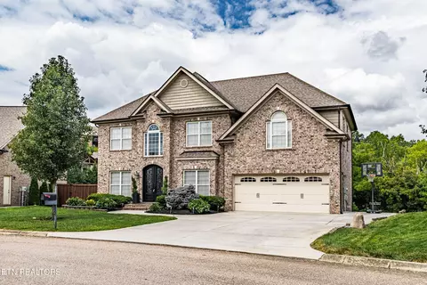 2219 Muddy Creek Ln, Knoxville, TN 37932