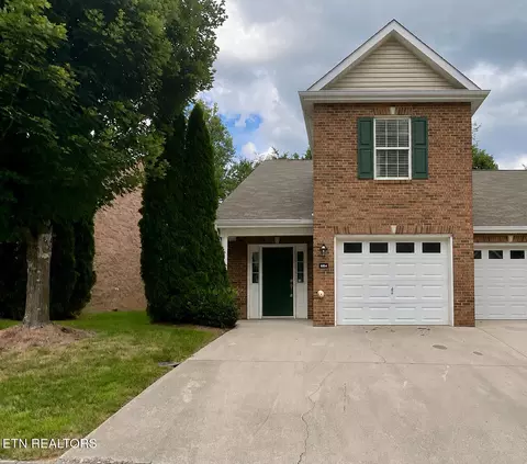 6954 La Christa Way, Knoxville, TN 37921