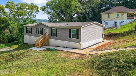 1711 Maryland Ave, Knoxville, TN 37921