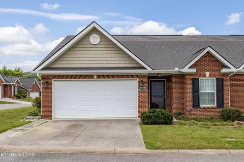 2148 Beacon Light Way, Knoxville, TN 37931