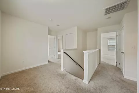 Entry Way - 211 Belle Ct, Talbott, TN 37877 photo 4 of 5