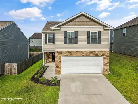 Exterior - 211 Belle Ct, Talbott, TN 37877 photo 2 of 2