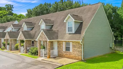 1115 Blinken St, Knoxville, TN 37932