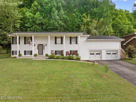 3744 Hilldale Dr, Cleveland, TN 37312