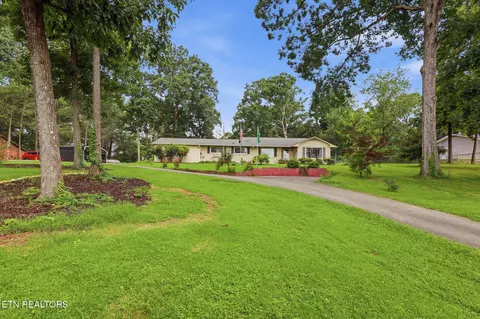 11141 Sonja Dr, Knoxville, TN 37934