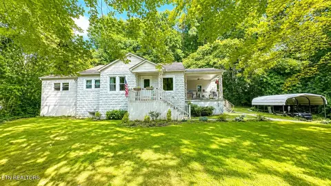 158 Maples Rd, Knoxville, TN 37920