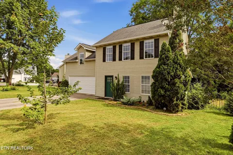 1454 Carrie Belle Dr, Knoxville, TN 37912