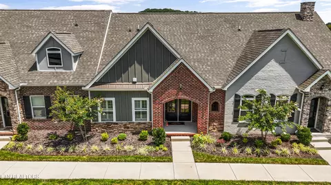 161 Goldheart Rd, Farragut, TN 37934