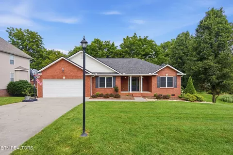 5223 Trumpet Vine Ln, Knoxville, TN 37918